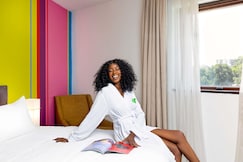 Ibis Styles Accra Airport, Awutu Efutu Senya